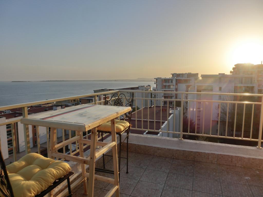 Panoramic Sea View Apartment Crown, Pools And Beach, Sveti Vlas Exterior photo