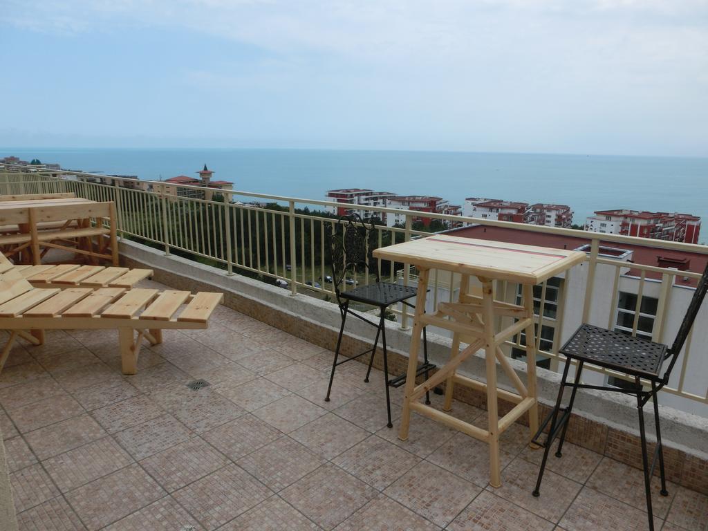 Panoramic Sea View Apartment Crown, Pools And Beach, Sveti Vlas Exterior photo